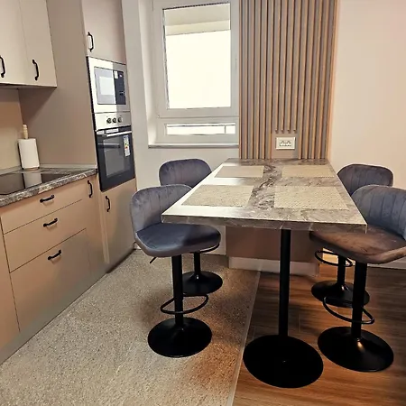 Family Escape - Pet Friendly Braszów