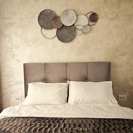 Апартаменти Family Escape - Pet Friendly *